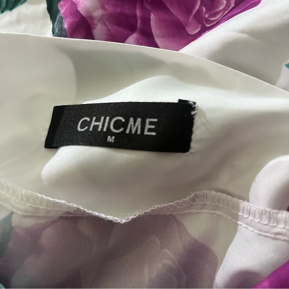 Chime Floral Print Tie-neck Blouse Large Purple Roses on a White Background Sz M - Picture 7 of 9
